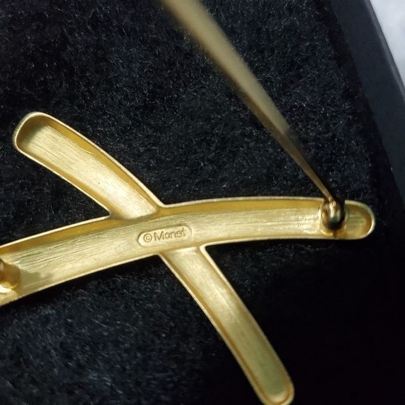 Monet Vintage Brooch X Collection - Picture 2 of 5